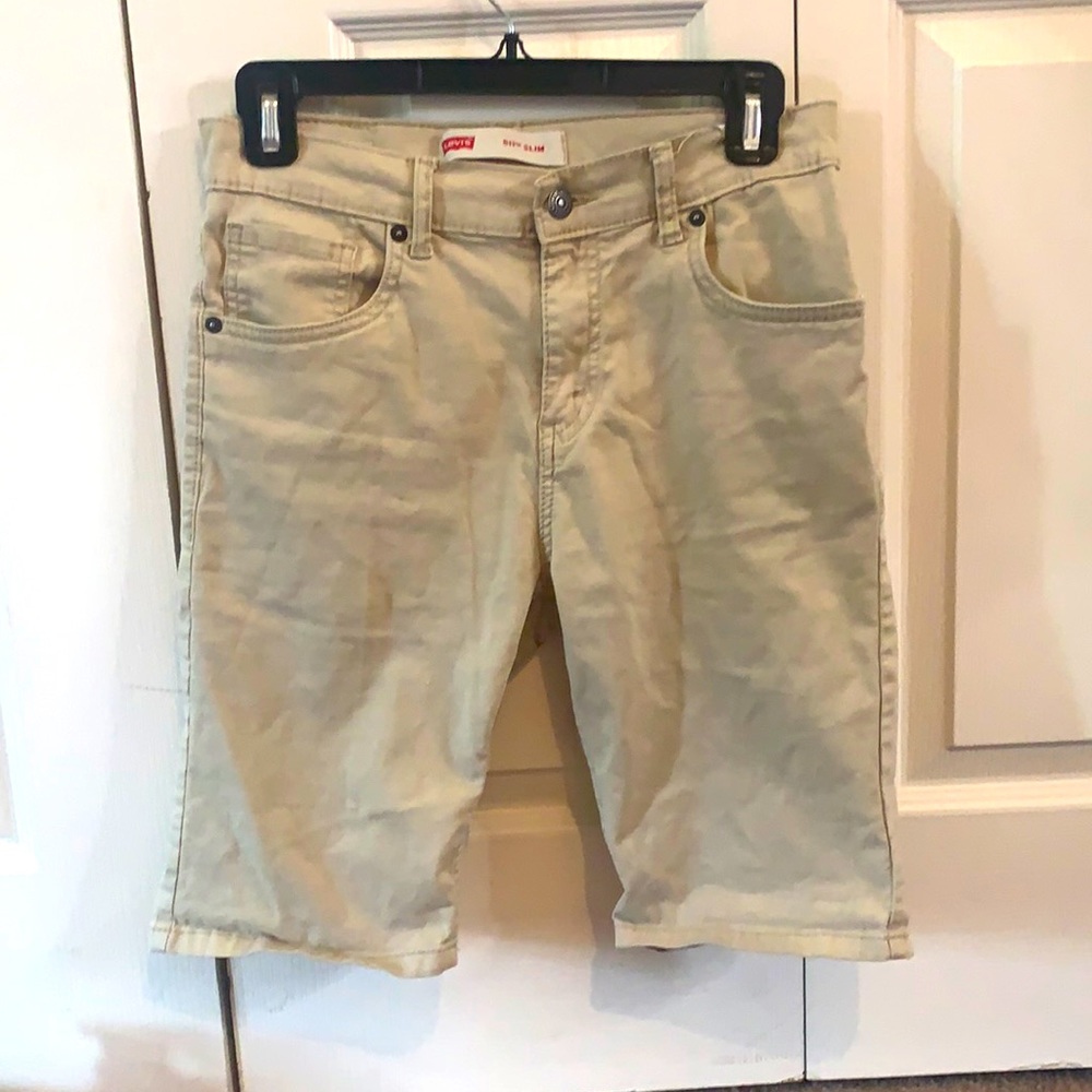Levi’s 511 khaki boys size 16 (waist 28) shorts